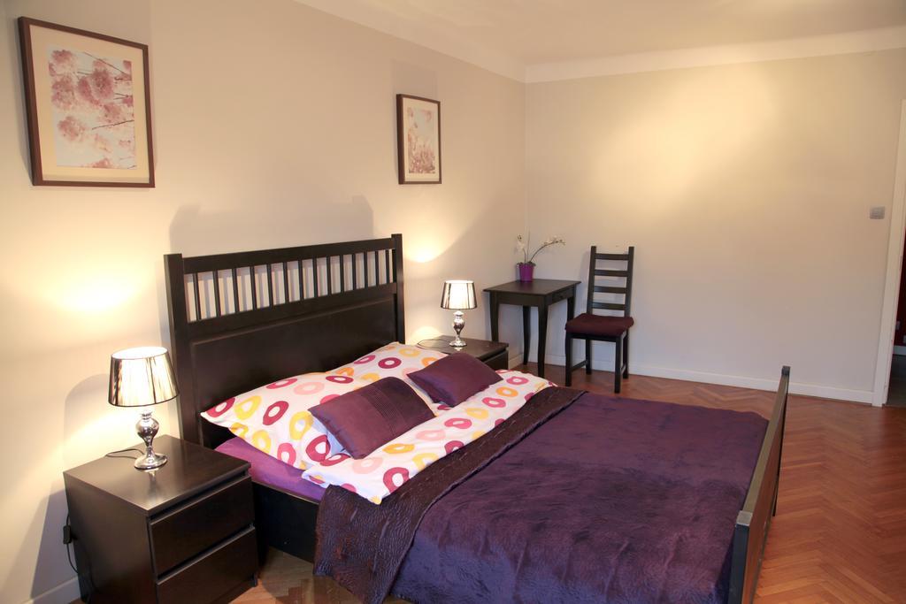 وارسو Key Apartments Chmielna الغرفة الصورة
